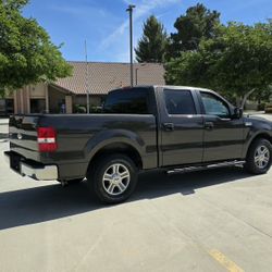 2007 Ford F150 XLT 