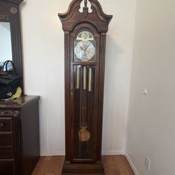 Grandfather Clock 