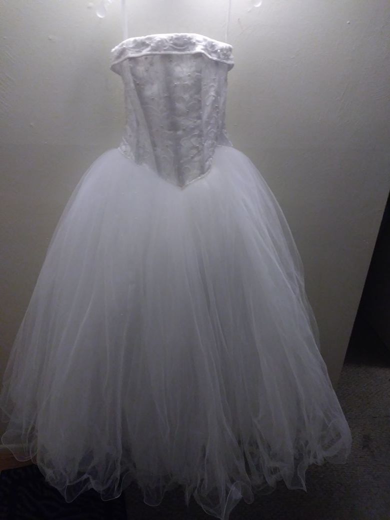 Brand New Wedding Dress