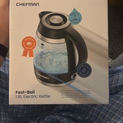 Brand New Chefman 1.8L Electric Kettle – Fast-Boil
