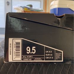 Mens Steph Curry Basketball Shoes Size 9.5