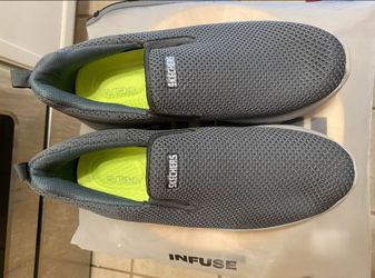 New Gray sketcher size 9.5 very comfortable