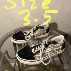 Kids vans shoes Size 3.5