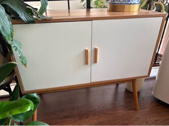 FREE MCM Entry Table