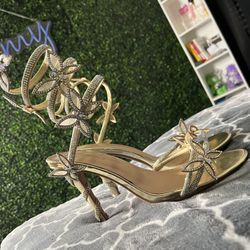 Gold Sz 9 Butter High Heels 