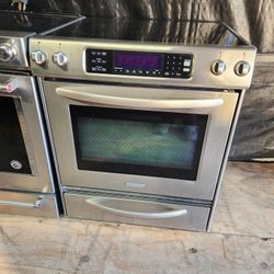 KitchenAid Electric Stove 