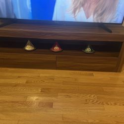 Table Tv 