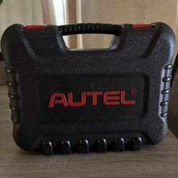 AUTEL -Scanner MK900
