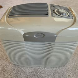 Hunter HEPAtech Air Purifier 30180 Ionizer