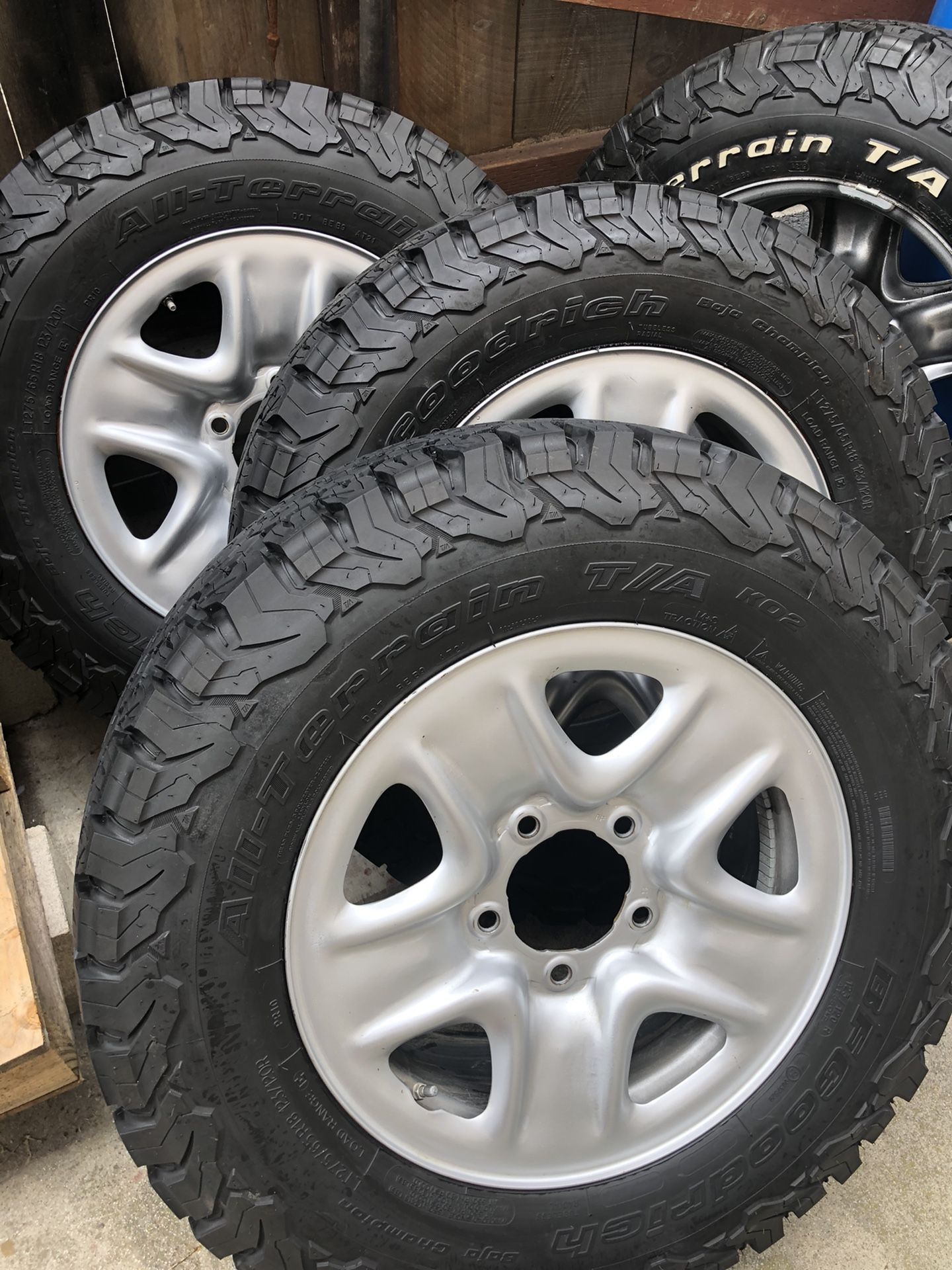 Tires BF Goodrich TA KO2 10 ply 275 65 R18. 500 miles