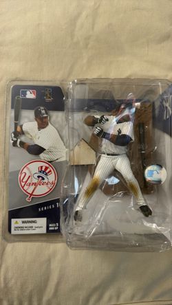 McFarlane MLB Series 16 Gary Sheffield Yankees Figure - Sealed (Crushed Box)