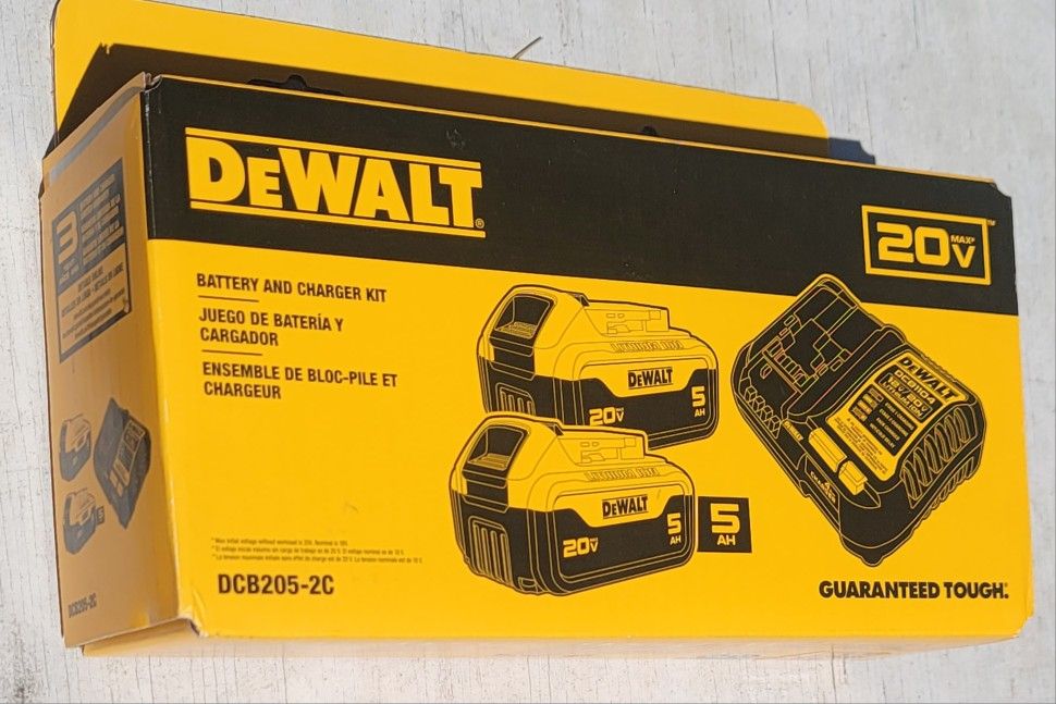 Brand New in Box, DeWalt Battery & Charger Kit DCB205-2C