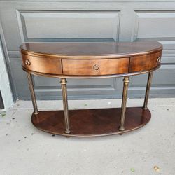 Solid Wood colonial style console table in excellent condition read description for details 