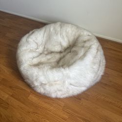 himqlayan faux fur ivory bean bag chair