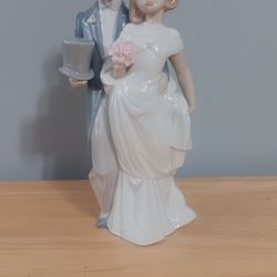 LIadro Wedding Bells Bride & Groom Figurine