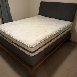 Queen Beauty Rest Inner Spring with Foam Topper with Frame and Headboard
