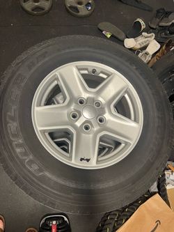 2021Jeep gladiator tires