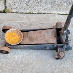 Heavy Duty Floor Jack 