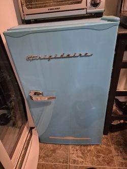 FRIGIDAIRE mini