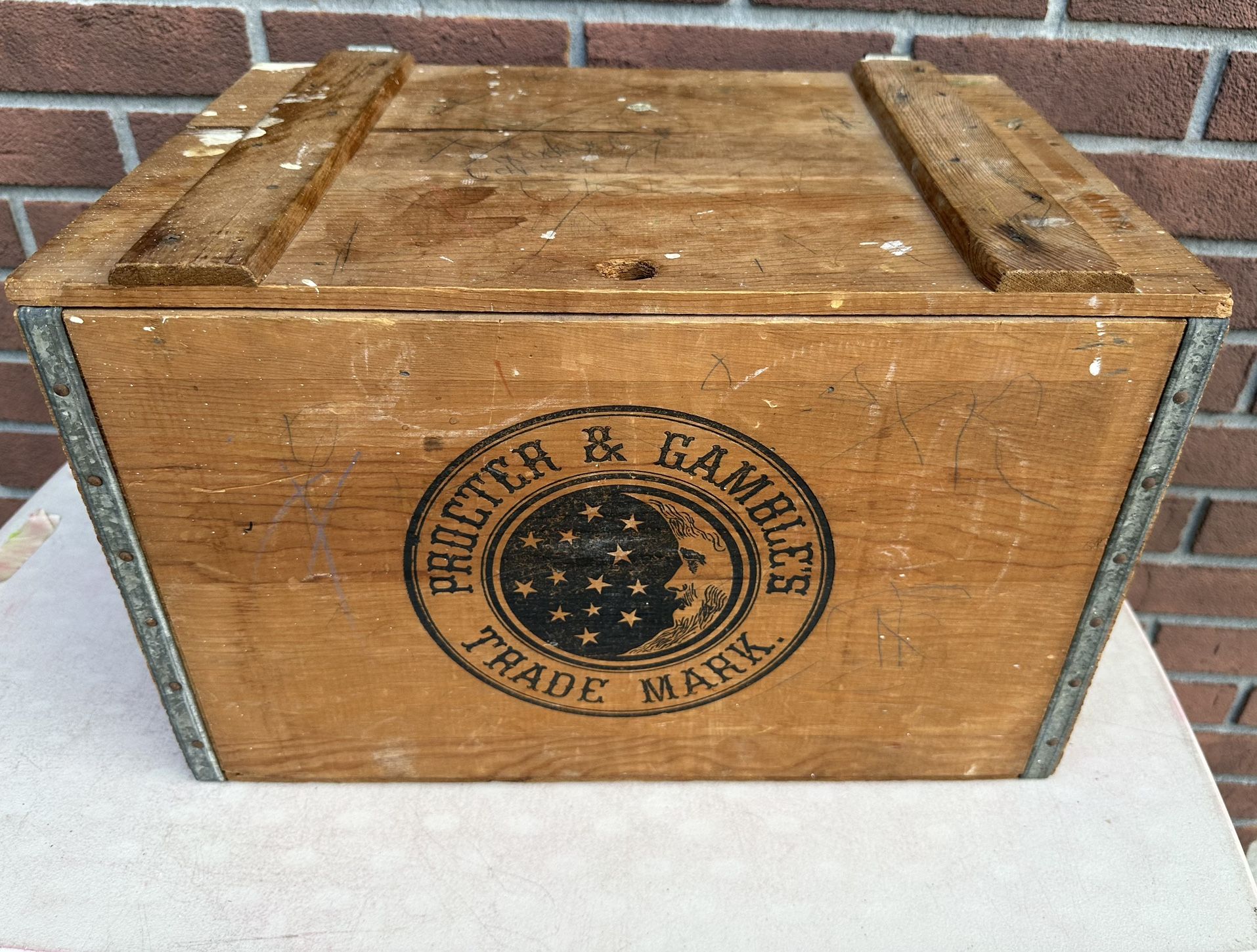Vintage Wooden Box In Great Condition Great Advertisement