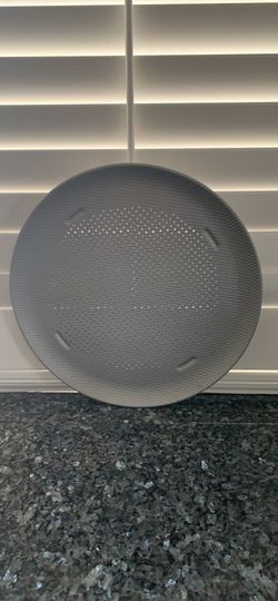 Metal pizza pan with air holes 16”