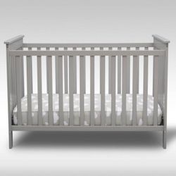 Baby And Toddler Crib (3 In 1 Convertible)