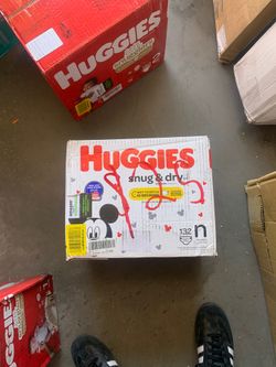 Huggies Snug & Dry Diapers Newborn 132c - New Disposable Diapers