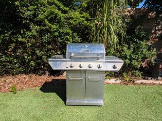 BBQ and propane tank