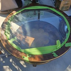 Round Coffee Table 
