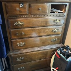 Dresser