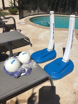 Outdoor Pool Volleyball Set