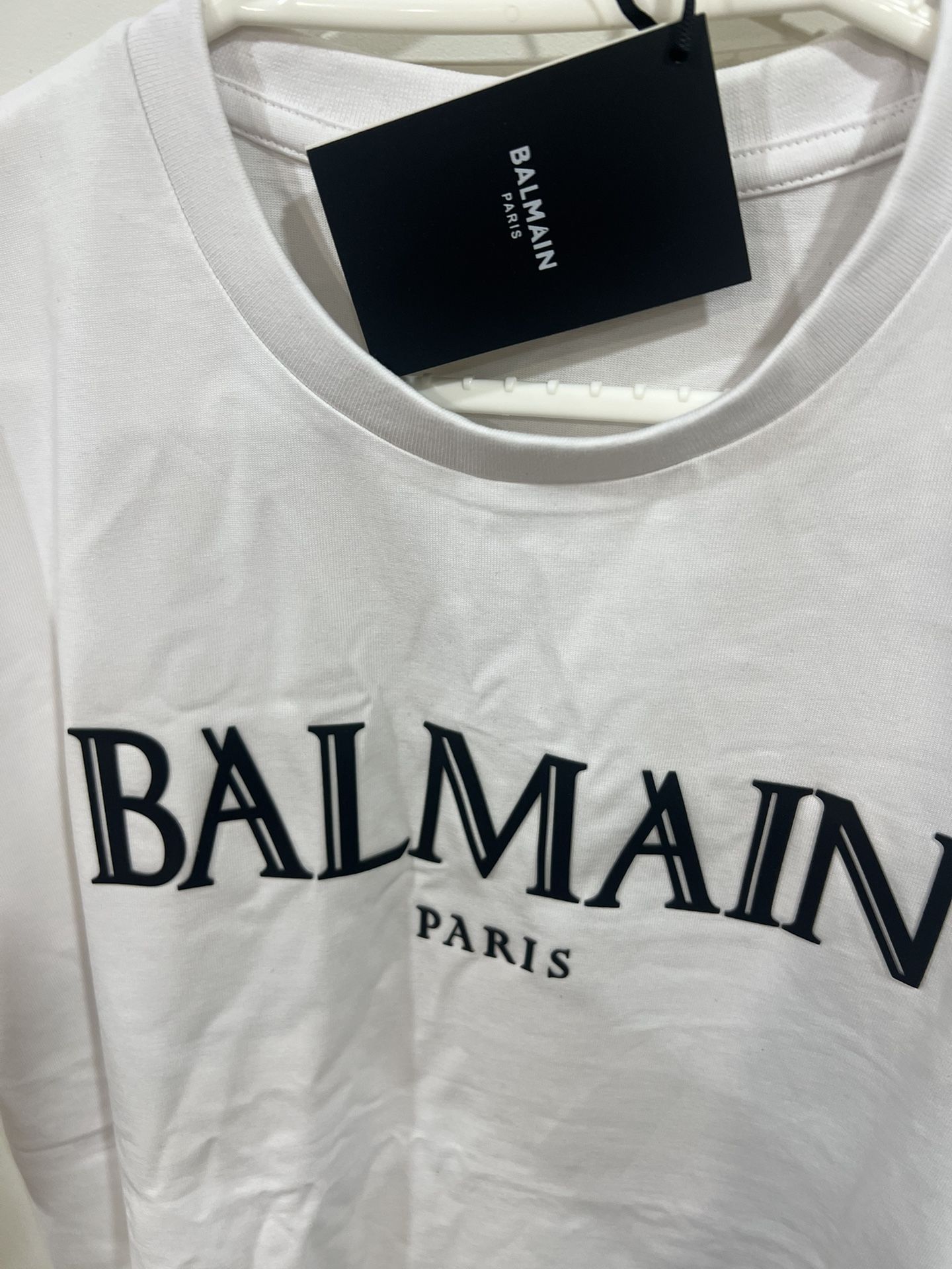 Balmain Luxury T Shirt Size M