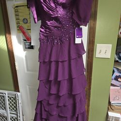 Size 14 Prom Or Event Dress New
