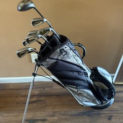 Nike Golf Set Bundle w/Golf Bag