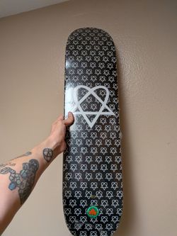 Heartagram HIM skateboard