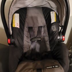 Baby/Infant Car Seat