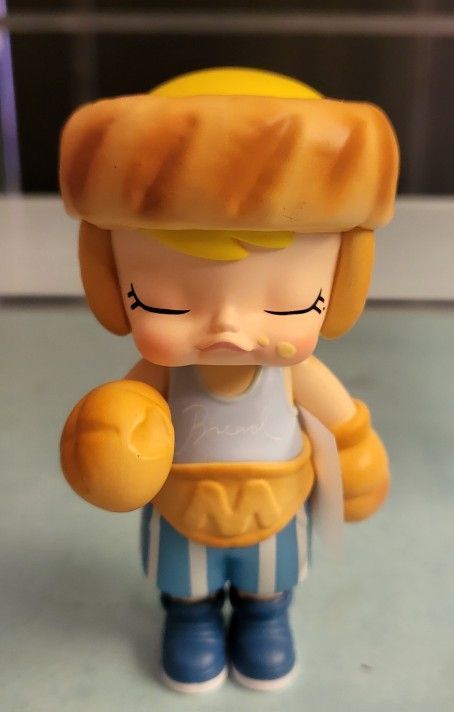 (PENDING) Popmart Molly Soft Punch