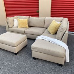 Beige Sectional Couch With Ottoman- Delivery Available 🚚