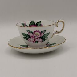 Vintage English Made Tea Cup Saucer
