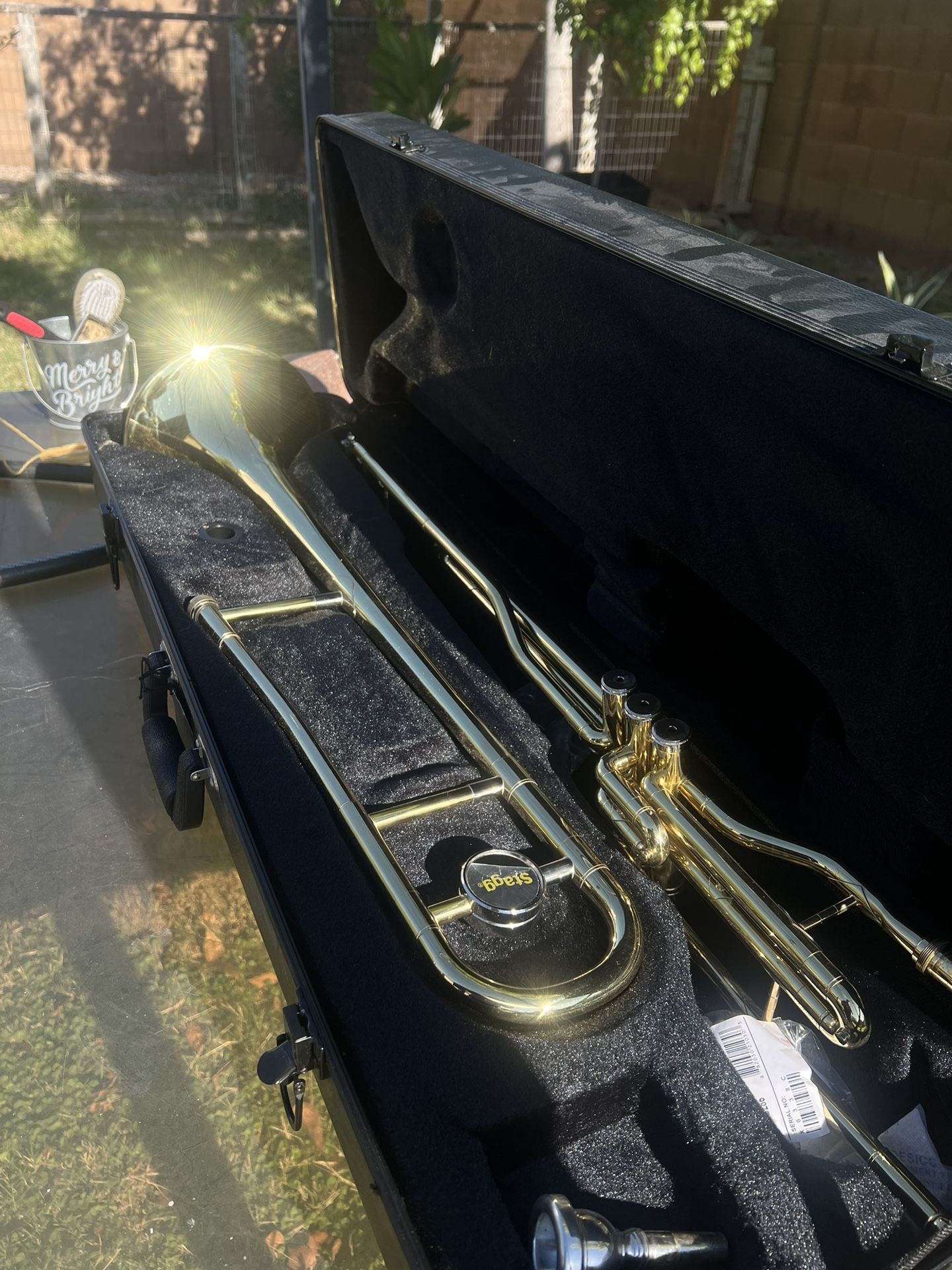 Stagg WS-TB285 Tenor Valve Trombone with Case