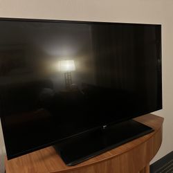 TVs 50”