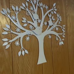 Metal Family Tree Wall Decor