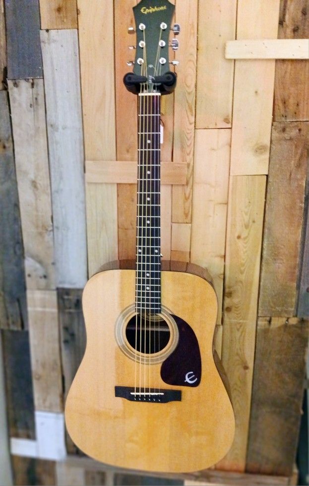 Epiphone DR100 Acoustic Guitar