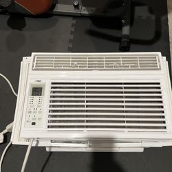 Great Air Conditioner! 8000 BTU