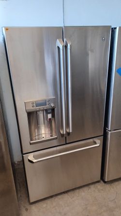 GE CAFE STAINLESS STEEL COUNTER DEPTH FRENCH DOOR REFRIGERATOR