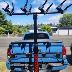 Yakima HANGTIGHT 4 Rack.