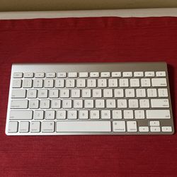 Apple Wireless Keyboard