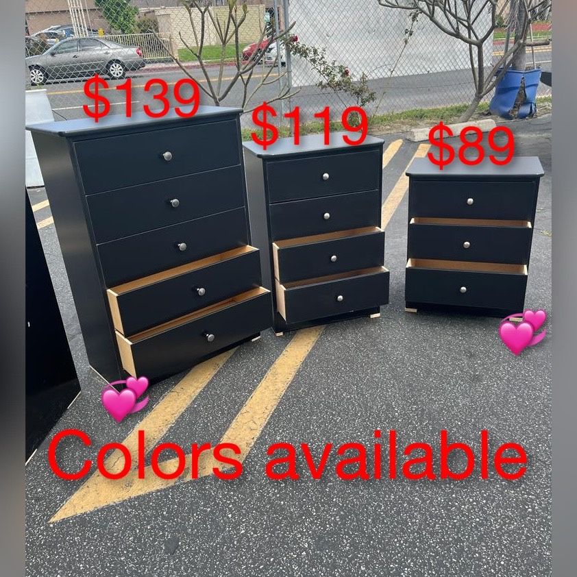 5 Drawer Dresser for Sale in Moreno Valley, CA OfferUp