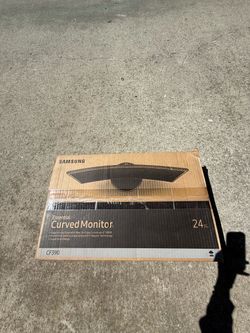SAMSUNG Essential Curved Monitor