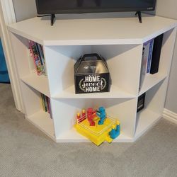Corner Shelf